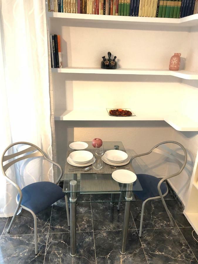 Sea View Apartment Бенальмадена Екстер'єр фото